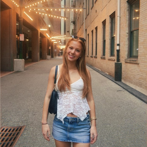 nelly_gioia